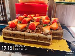 -广州花园酒店-凌璇阁360度高空海鲜自助餐CAROUSEL