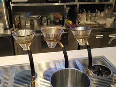 -悠提茶饮(紫峰广场店)