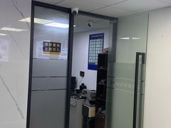 -Apple Store苹果手机电脑售后维修中心(浦东店)