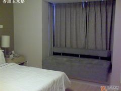 房间一角-泰悦豪庭酒店