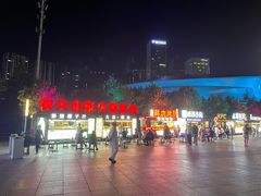 -东港音乐喷泉广场