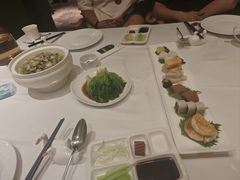 -贝勒爷·酥不腻烤鸭