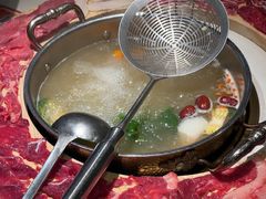 -牛人日志·鲜牛肉骨汤火锅(万科里瑧店)