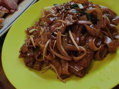 炒牛河-小龍鳳餐室(番禺路店)