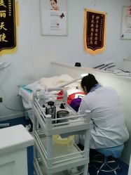 -蕾特恩专业祛痘·皮肤管理