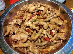 鸡爪-胖哥俩肉蟹煲(来福士店)