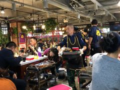 大堂-钢管厂歆瑞源油卤串串香(春熙路太古里店)