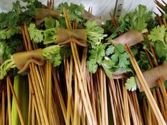 -钢管厂五区小郡肝串串香(奥克斯广场锦城万达店)