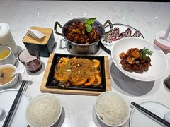 -峨嵋小镇·川菜(勒泰中心店)