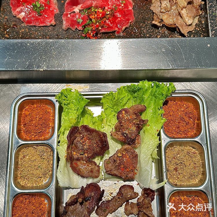 来建设路只办一件事。。。