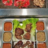 来建设路只办一件事。。。