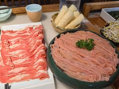 -巴渝瓦肆重庆鲜火锅(宝龙环湖店)