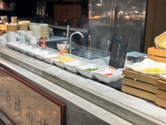 -飨食汇全日制餐厅·昆山皇冠假日酒店(九方店)