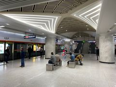 -螃蟹岬(地铁站)