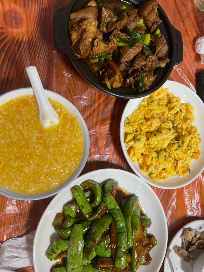 老滋味农家乐(崇明店)-"很地道的崇明农家菜,值得一试,服务也很上.