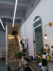 -茶发Salon·烫发染发理发