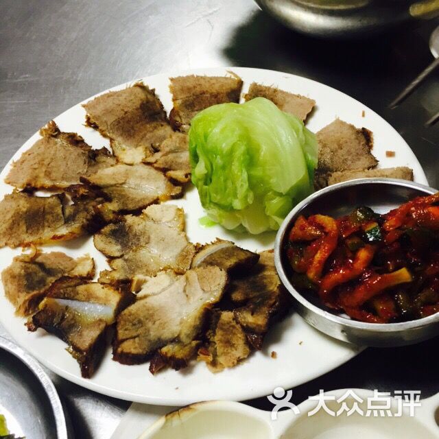 黄牛家韩国传统烤肉店菜包肉图片 - 第63张