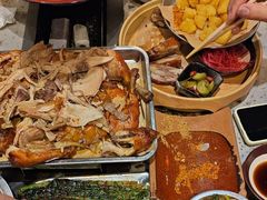 -破瓦寒窑·地摊烤羊排