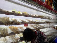 -牛华八婆麻辣烫(龙湖U城店)