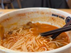 -阿香米线(凯德广场.1818店)