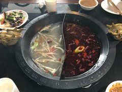 -重庆德庄火锅(体育中心店)