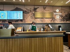 -星巴克臻选(周浦万达店)