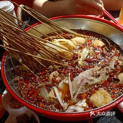红料理 串串有瘾 莲花路店 的青花椒锅底好不好吃 用户评价口味怎么样 上海美食青花椒锅底实拍图片 大众点评
