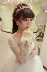 -艾米丽婚纱礼服