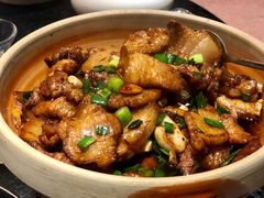 红烧土猪肉-青桃餐厅