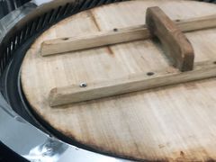 -三里屯土灶炖公鸡地锅鸡(江东店)