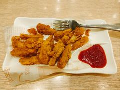 -佰搭果·广式茶餐厅(西华路店)