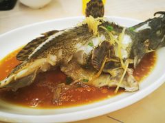 清蒸石斑鱼-忆海南海鲜(椰风巷第一市场店)
