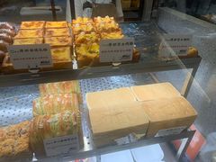 -君之狮子山·轻糖烘焙(松江印象城店)