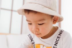 -小熊维尼高端儿童摄影(南山店)