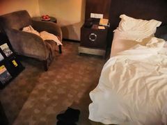 -扬子岛酒店(重庆洪崖洞解放碑店)