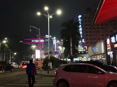 -钱莊Party连锁KTV(常平店)