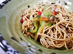 黄瓜炒肉拌面-刘氏三和面馆