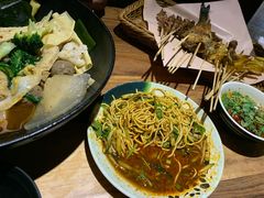 -万记麻辣烫国展总店