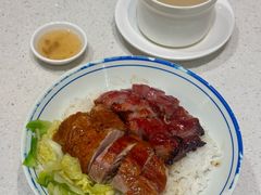-香港新发烧腊茶餐厅(水围店)