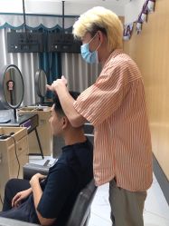 -首脑美发沙龙