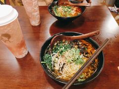 -麒麟风烤牛肉·云南烧烤小排档(丹凤街店)