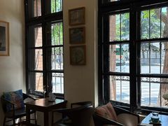 -良友书坊(安徽路店)
