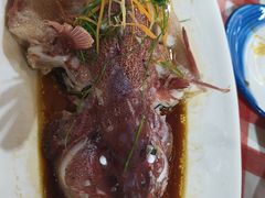 -琼大师东方烤乳猪(亚特兰蒂斯店)