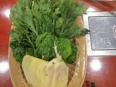 -菌之家·专业纯野生菌火锅·特色炒菌