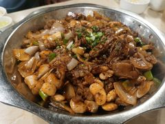 糯香翅膀+猪蹄-勇记干锅居(德阳店)