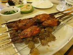 -洞庭洲·防空洞火锅·烧烤·铜锅涮肉(新百广场店)