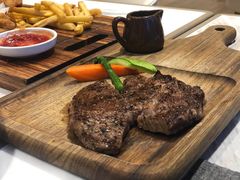 -窗外西餐厅(普罗理想国店)