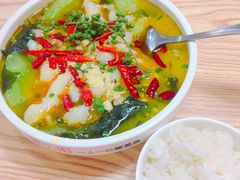 -董小姐一人一份酸菜鱼(新时代商业街店)