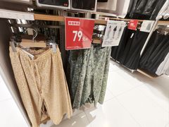 -优衣库(北京万柳华联购物中心店)