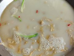 -老来福·非遗酸汤兔(凯旋路店)